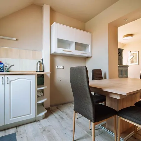 Apartament Apartment Gyenesdias 1