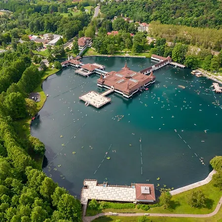 In - Balaton 18807 Διαμέρισμα Gyenesdiás