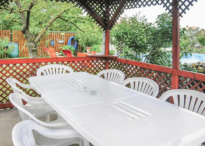 In - Balaton 18807 *