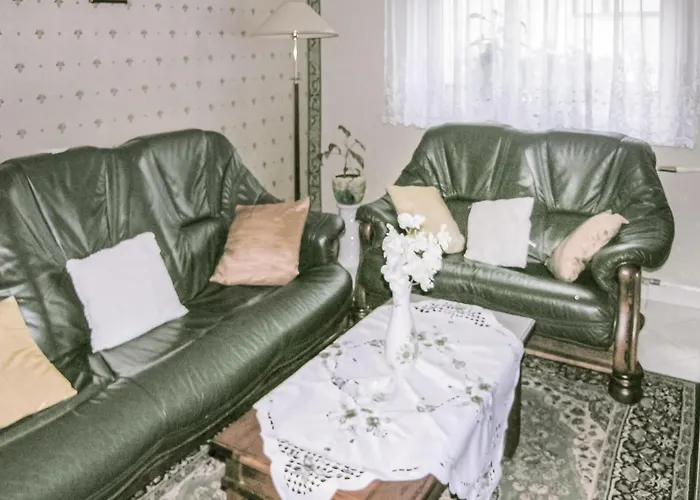 In - Balaton 18807 Gyenesdiás